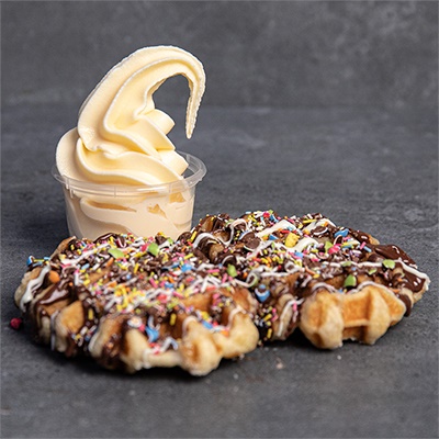 Double M’n’M SZN Waffle